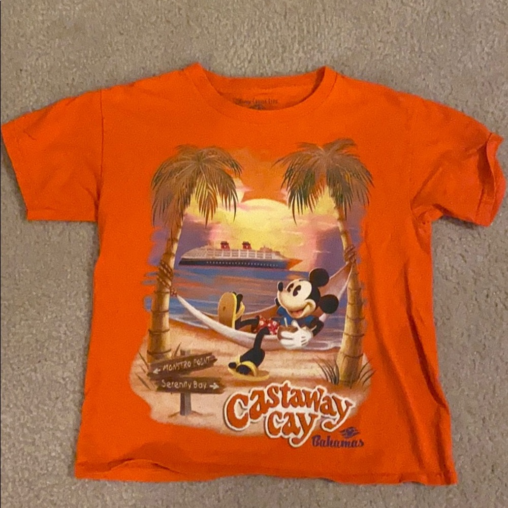 🌺2 for $12🌺 Disney Cruise Line Shirt